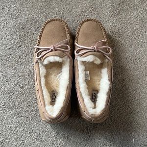UGG Moccasins (NWOT)